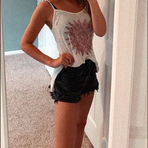 Tilly’s Full Tilt Tank